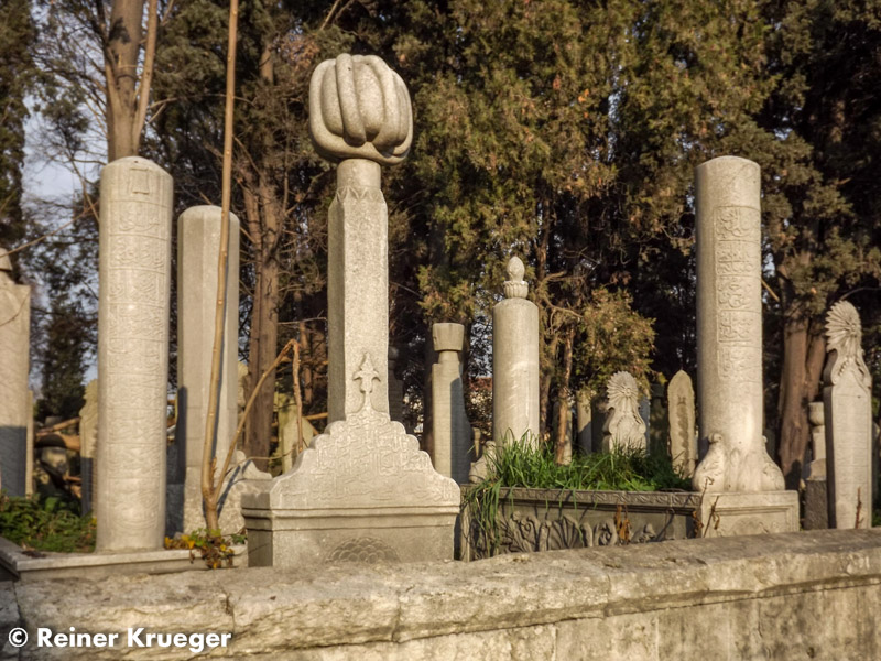DSCF3573.jpg - Friedhof bei der Eyüp-Moschee